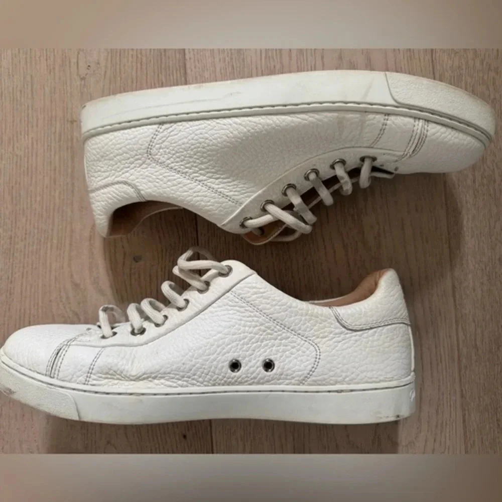 Gianvito Rossi Leather low-top lace up sneakers size 39.5 (woman’s 8.5)